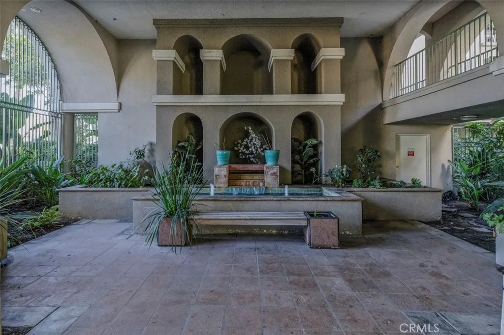 555 Maine Avenue 330, Long Beach, California 90802 home-pic-26